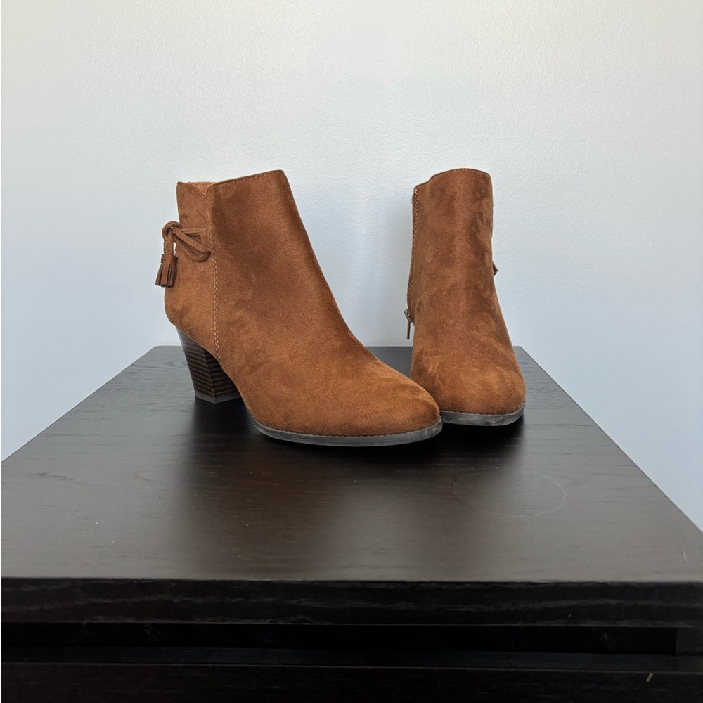 Cityclassified Tan Ankle Booties